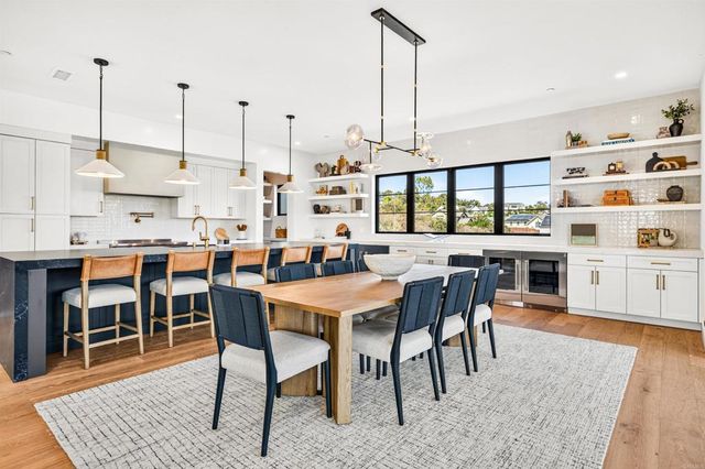 1376 Tennis Club Drive, Encinitas, CA 92024