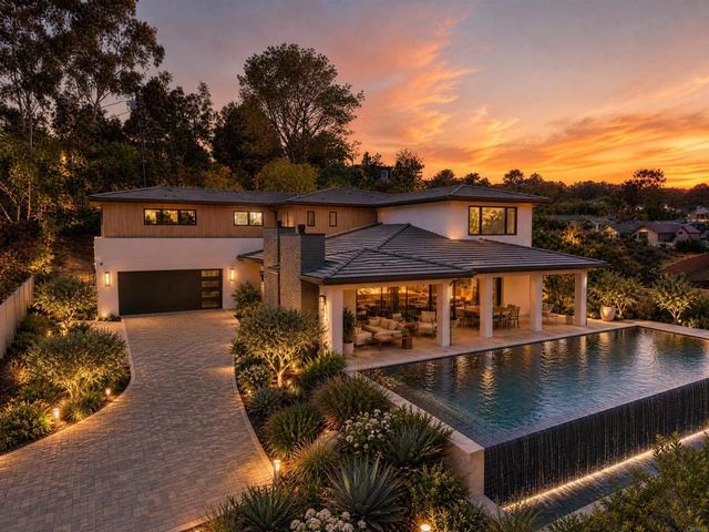 1376 Tennis Club Drive, Encinitas, CA 92024