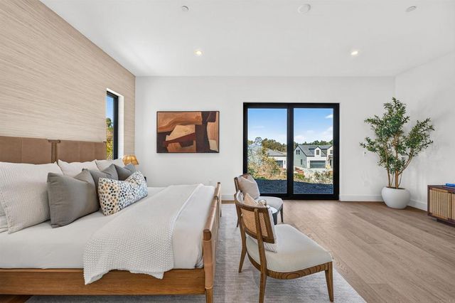 1376 Tennis Club Drive, Encinitas, CA 92024