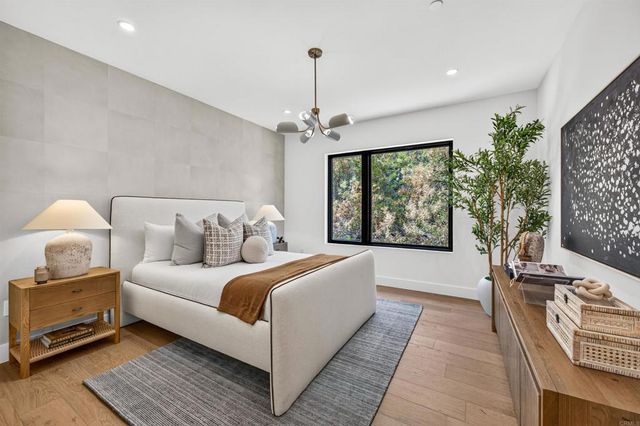 1376 Tennis Club Drive, Encinitas, CA 92024