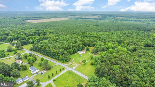 1206 CHOPPING RD, Mineral, VA 23117