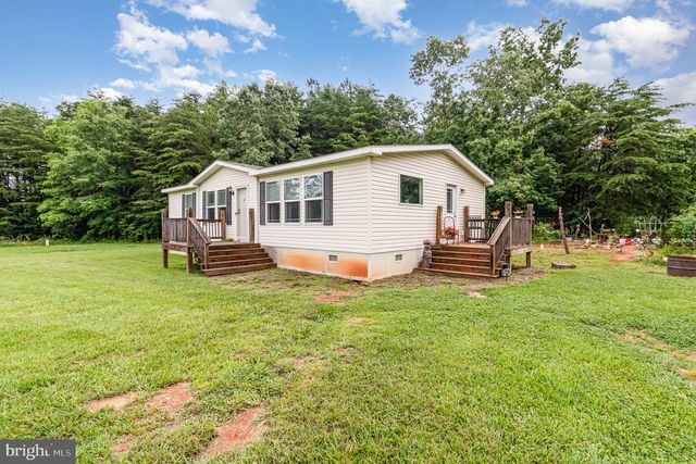 1206 CHOPPING RD, Mineral, VA 23117