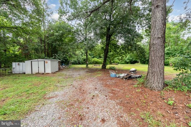 1206 CHOPPING RD, Mineral, VA 23117