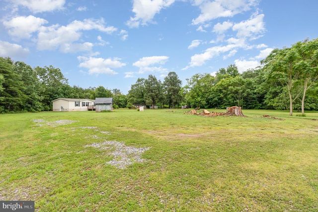 1206 CHOPPING RD, Mineral, VA 23117