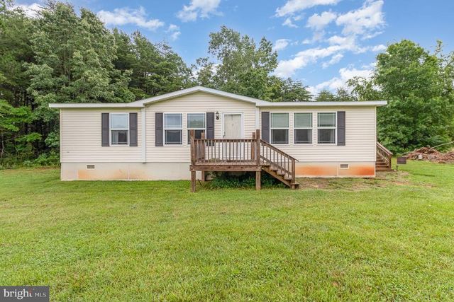 1206 CHOPPING RD, Mineral, VA 23117