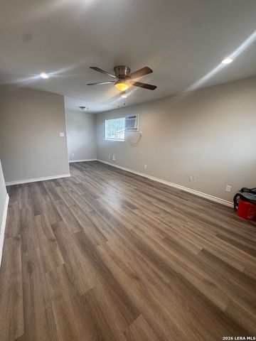 7110 Glen Ter Apt 2, San Antonio, TX 78239