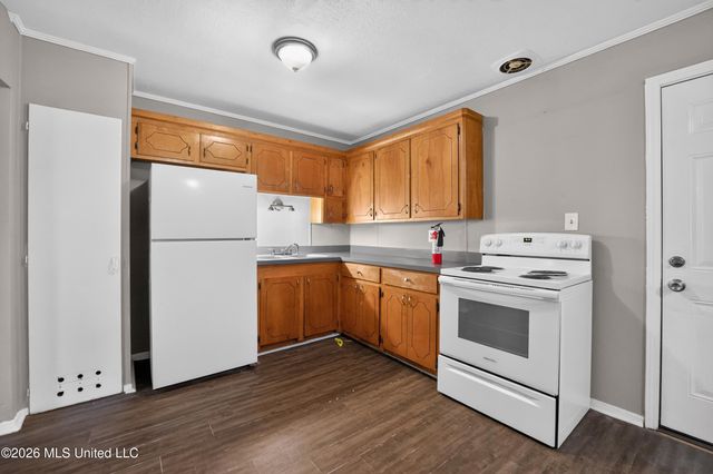 438 Queen Julianna Lane, Jackson, MS 39209