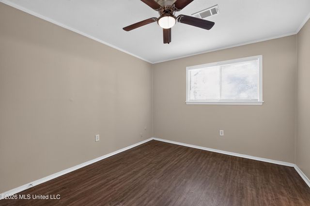 438 Queen Julianna Lane, Jackson, MS 39209