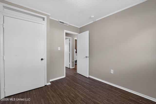 438 Queen Julianna Lane, Jackson, MS 39209