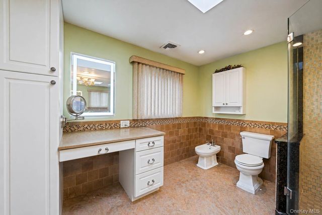 35 Scout Trail, Ridge, NY 11961