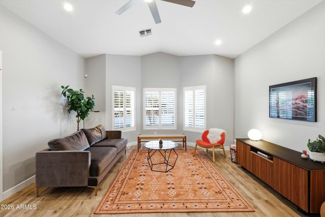 406 W COLTER Street, Phoenix, AZ 85013