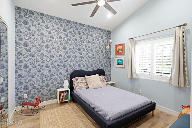 406 W COLTER Street, Phoenix, AZ 85013