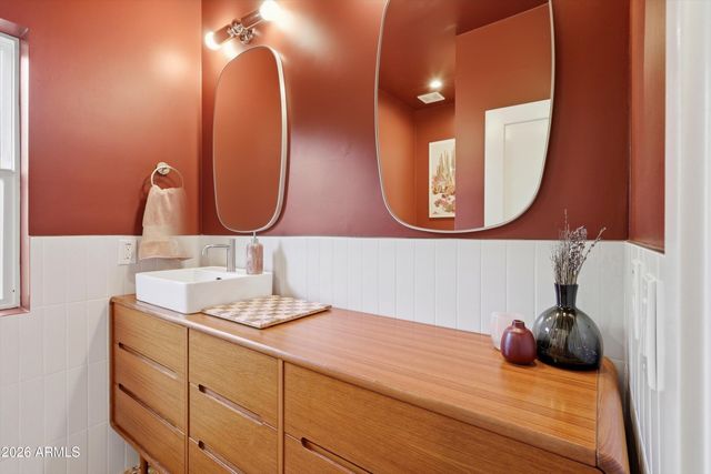 406 W COLTER Street, Phoenix, AZ 85013