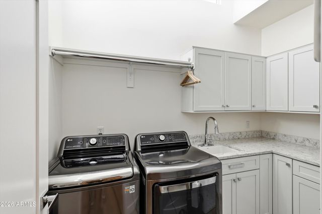 406 W COLTER Street, Phoenix, AZ 85013