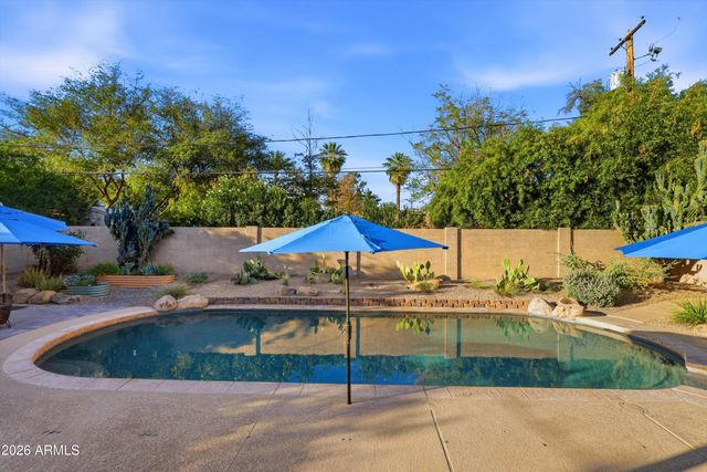 406 W COLTER Street, Phoenix, AZ 85013