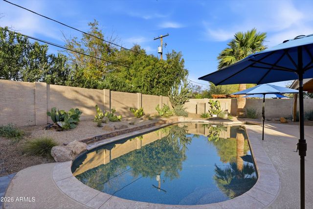 406 W COLTER Street, Phoenix, AZ 85013