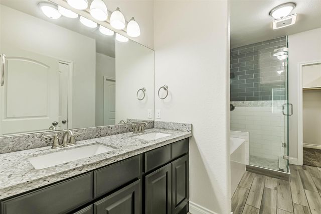 235 N Waterstone Drive, Montgomery, TX 77356