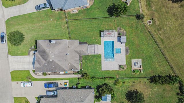 235 N Waterstone Drive, Montgomery, TX 77356