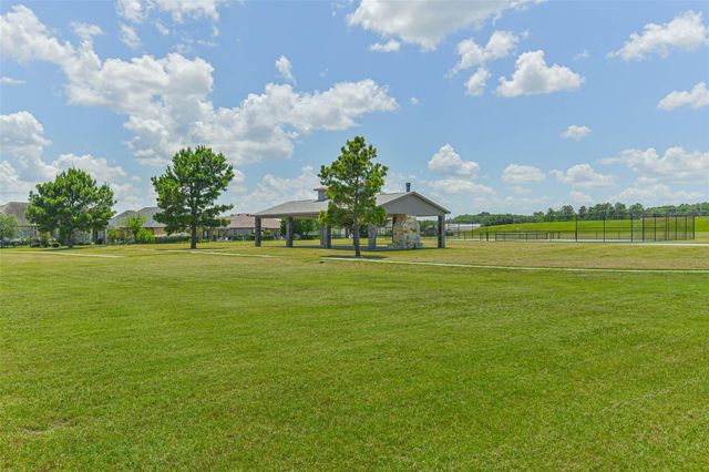 235 N Waterstone Drive, Montgomery, TX 77356