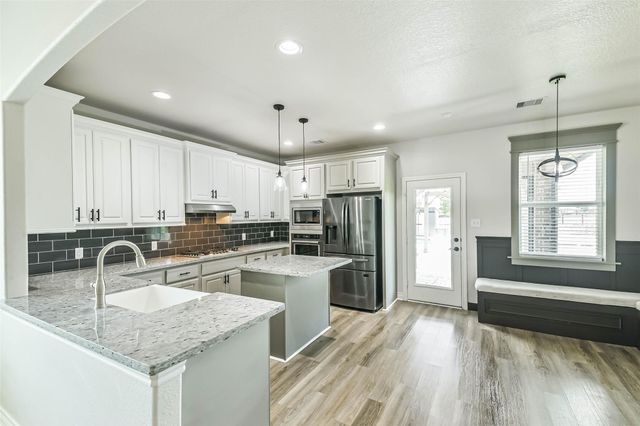 235 N Waterstone Drive, Montgomery, TX 77356