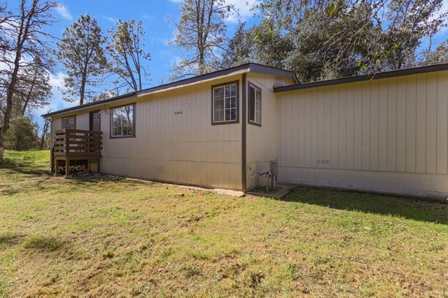 18636 Wilderness Trail, Cottonwood, CA 96022