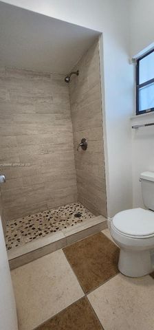 16504 Bridge End Road 16504, Miami Lakes, FL 33014