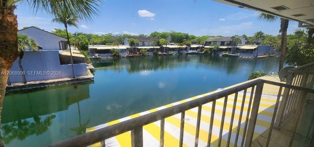 16504 Bridge End Road 16504, Miami Lakes, FL 33014