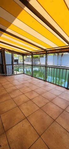 16504 Bridge End Road 16504, Miami Lakes, FL 33014