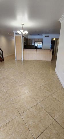 16504 Bridge End Road 16504, Miami Lakes, FL 33014