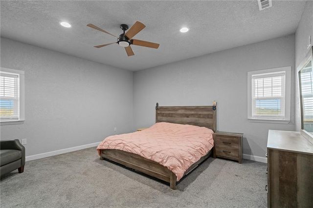 9414 Greenton Road, Odessa, MO 64076