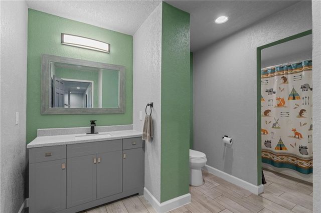 9414 Greenton Road, Odessa, MO 64076