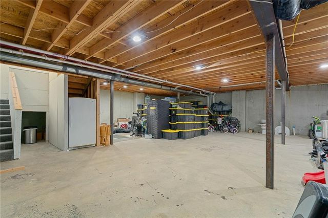 9414 Greenton Road, Odessa, MO 64076