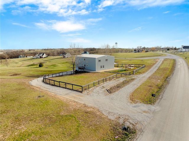 9414 Greenton Road, Odessa, MO 64076