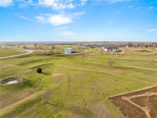 9414 Greenton Road, Odessa, MO 64076