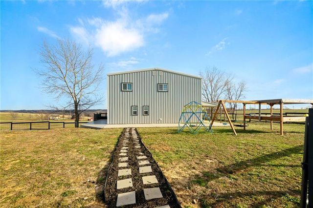 9414 Greenton Road, Odessa, MO 64076