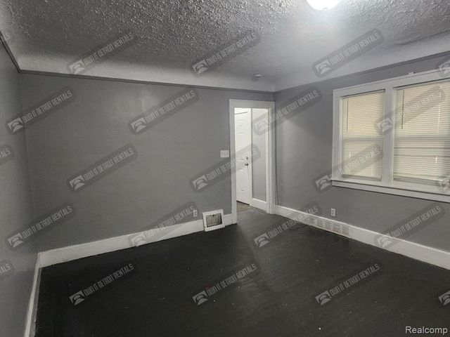 12763 Ilene Street, Detroit, MI 48238