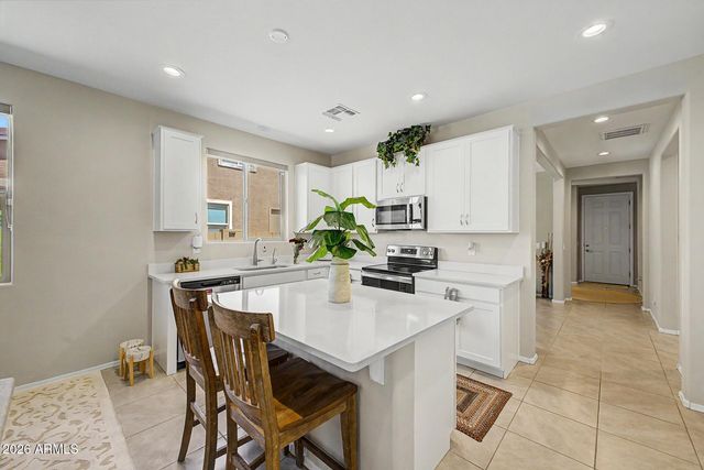 2092 E ESCONDIDO Place, Casa Grande, AZ 85122