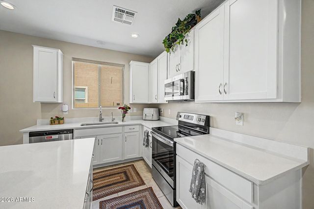 2092 E ESCONDIDO Place, Casa Grande, AZ 85122