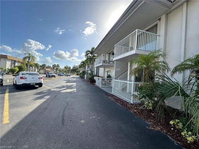 1830 Maravilla AVE 303, Fort Myers, FL 33901