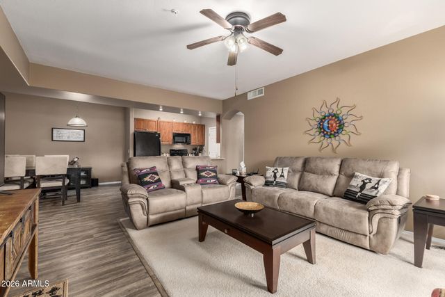 10136 E SOUTHERN Avenue 2073, Mesa, AZ 85209