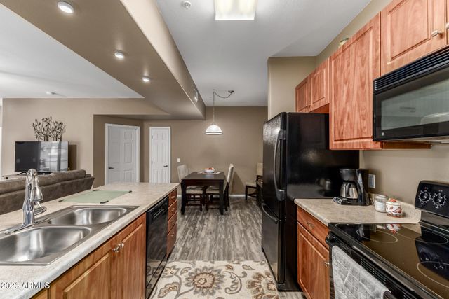 10136 E SOUTHERN Avenue 2073, Mesa, AZ 85209