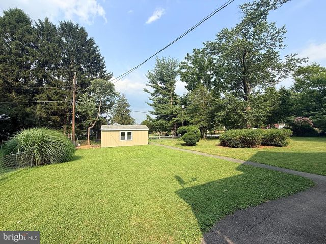 8995 HAMBURG RD, Frederick, MD 21702