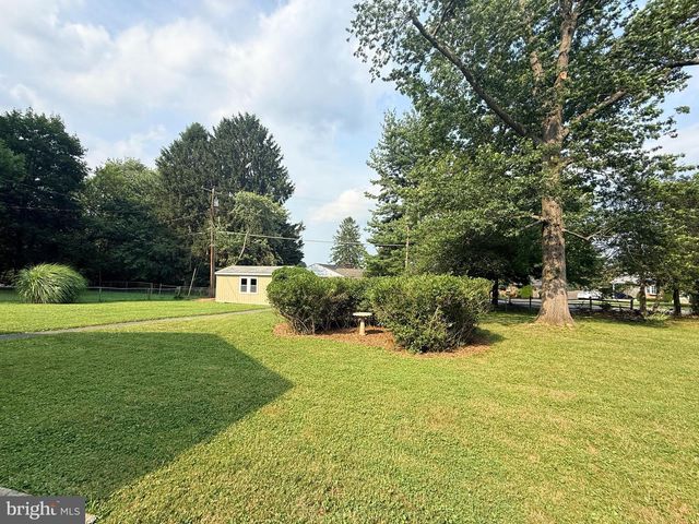 8995 HAMBURG RD, Frederick, MD 21702