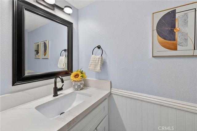 803 E Victoria 138, Carson, CA 90746