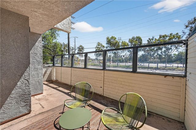 803 E Victoria 138, Carson, CA 90746