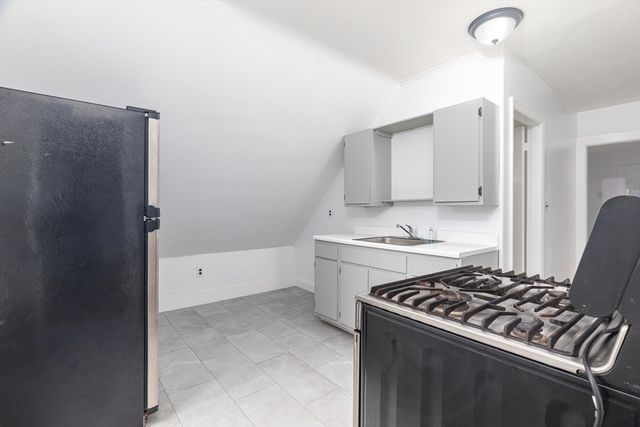 436 Summer St, Lynn, MA 01905