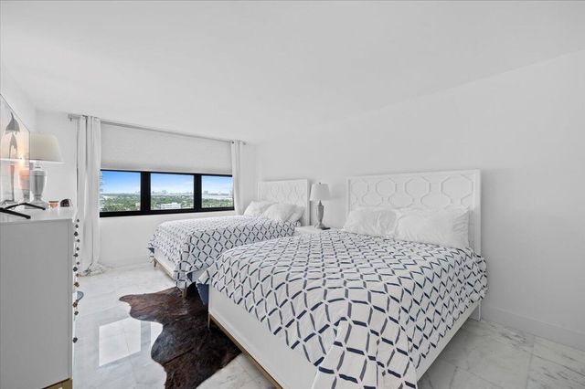 3400 N Ocean Drive 1806, Singer Island, FL 33404