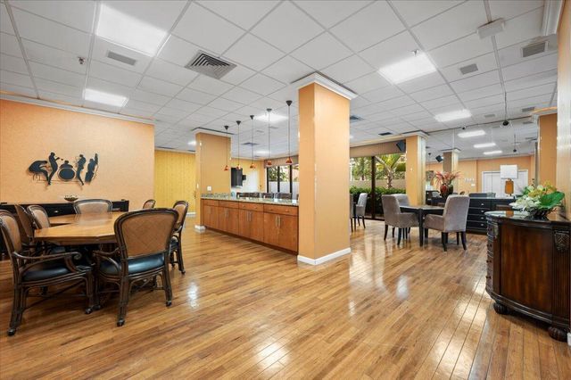 3400 N Ocean Drive 1806, Singer Island, FL 33404