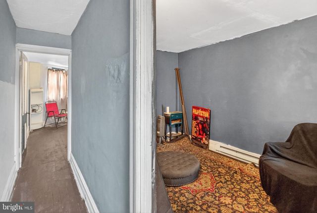 19 E PATTERSON ST, Lansford, PA 18232