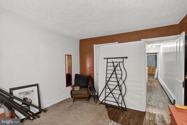 19 E PATTERSON ST, Lansford, PA 18232